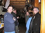 Links: Ralf Bender, rechts Harry Brafford, Silvia Brafford, Fabian Widder